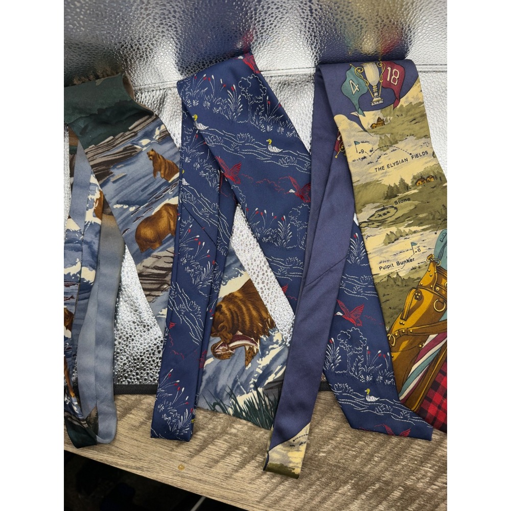Vintage Mens Silk Tie Lot Hathaway Golf WWF Grizzly Bears Grenada Wildlife 3pc